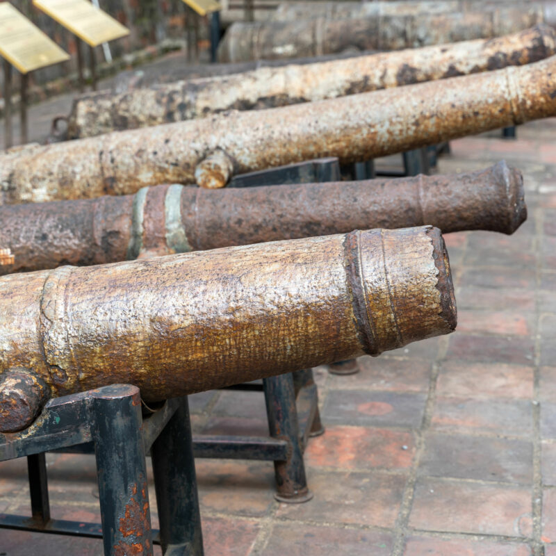 Antique cannons on school history tours with World Challenge