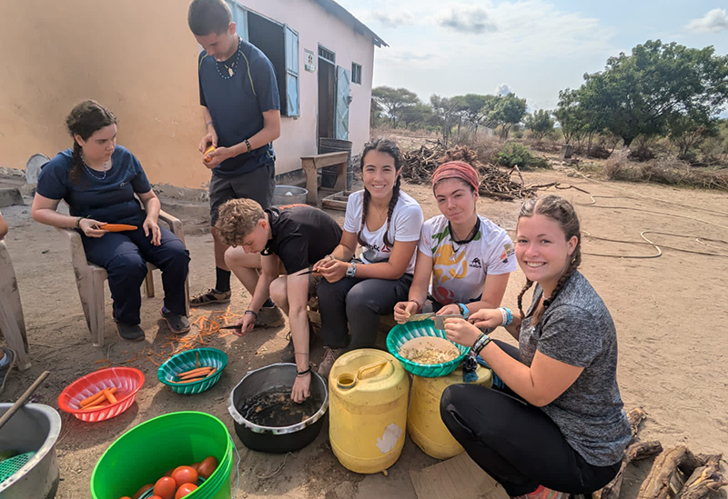 Cooking at the community initiative