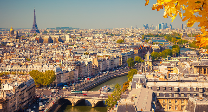 Exploring Paris on educational trips France