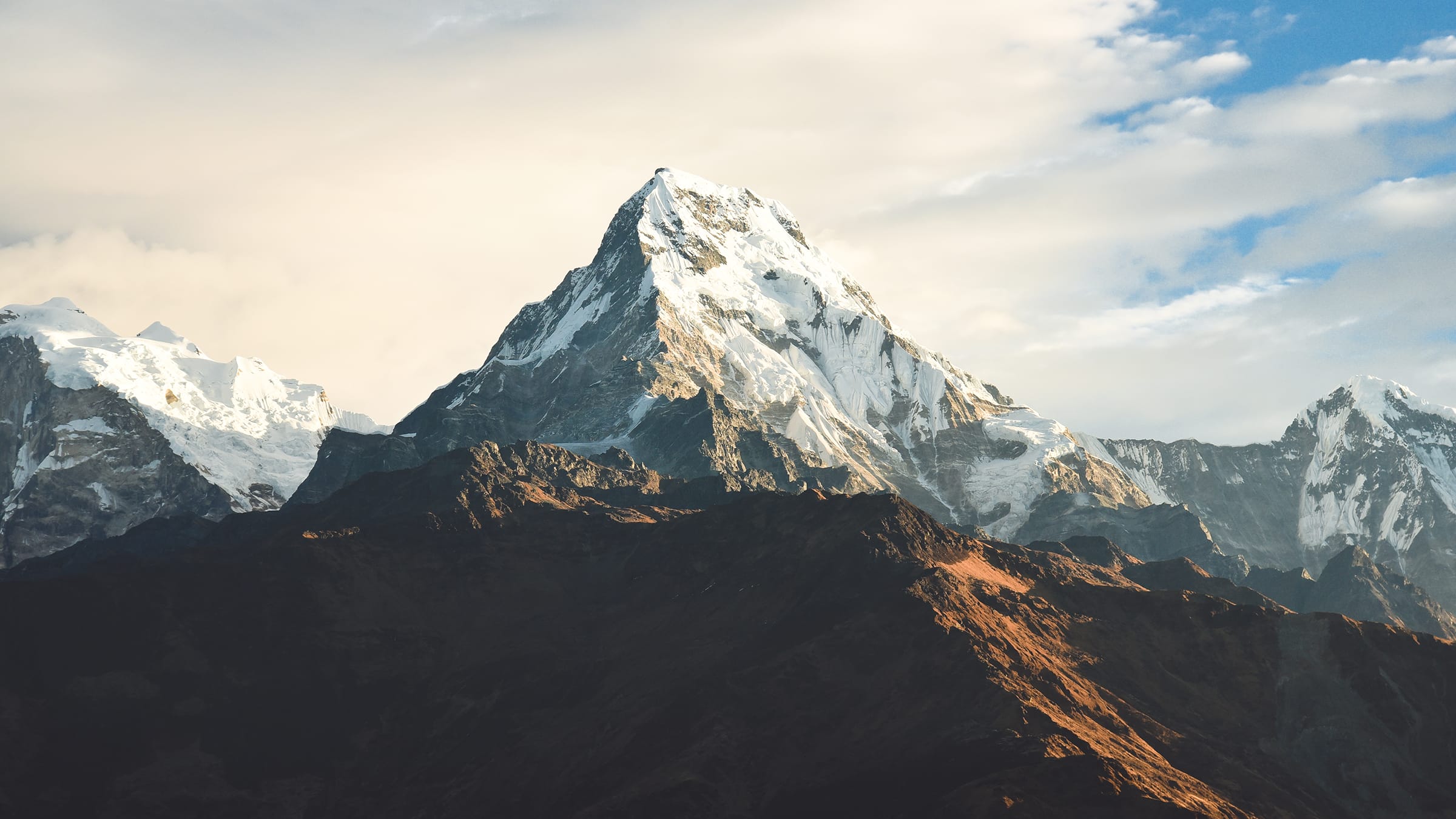 High-Altitude School Expedition to the Annapurna Sanctuary